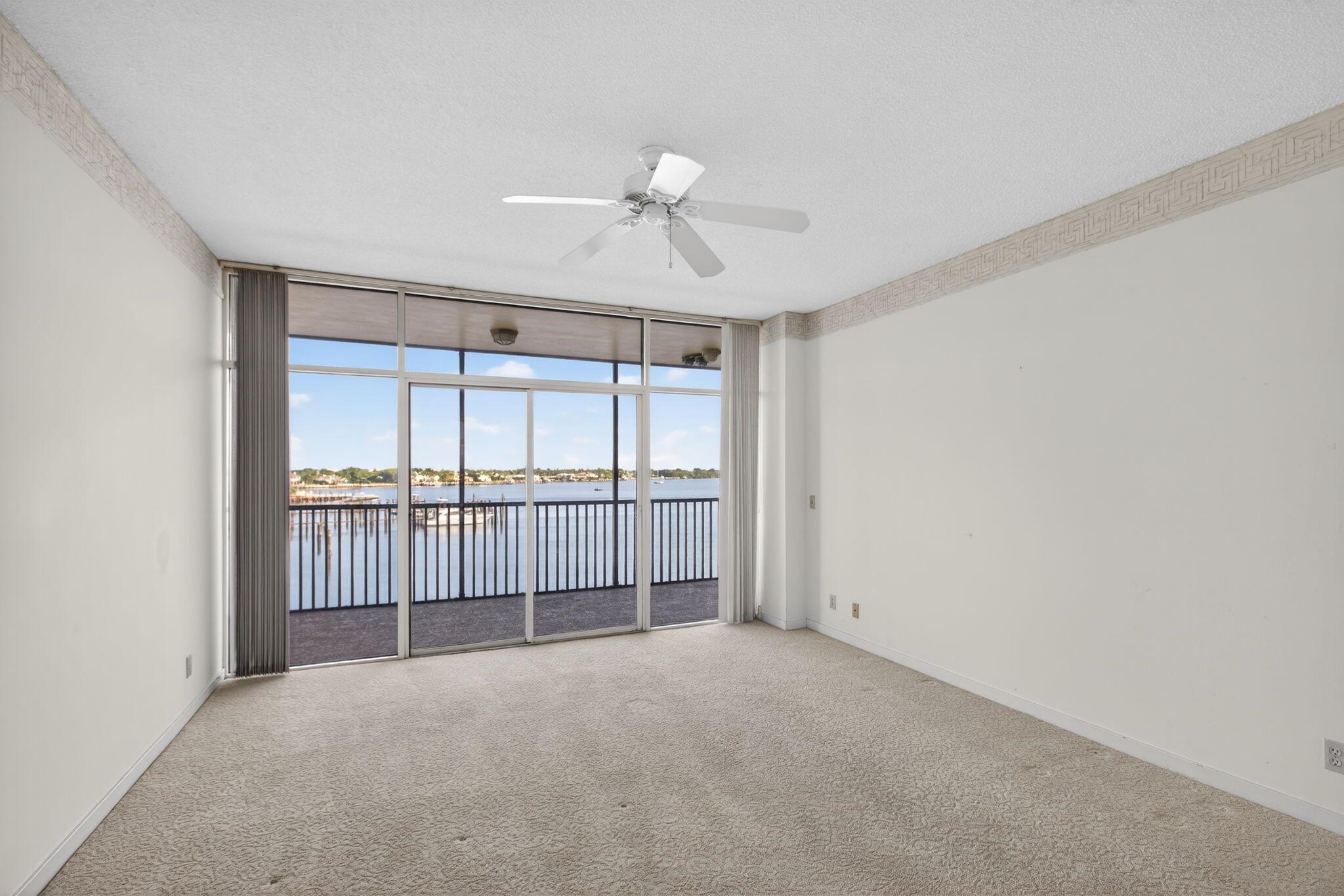 MARINA AT TWELVE OAKS CON - Residential