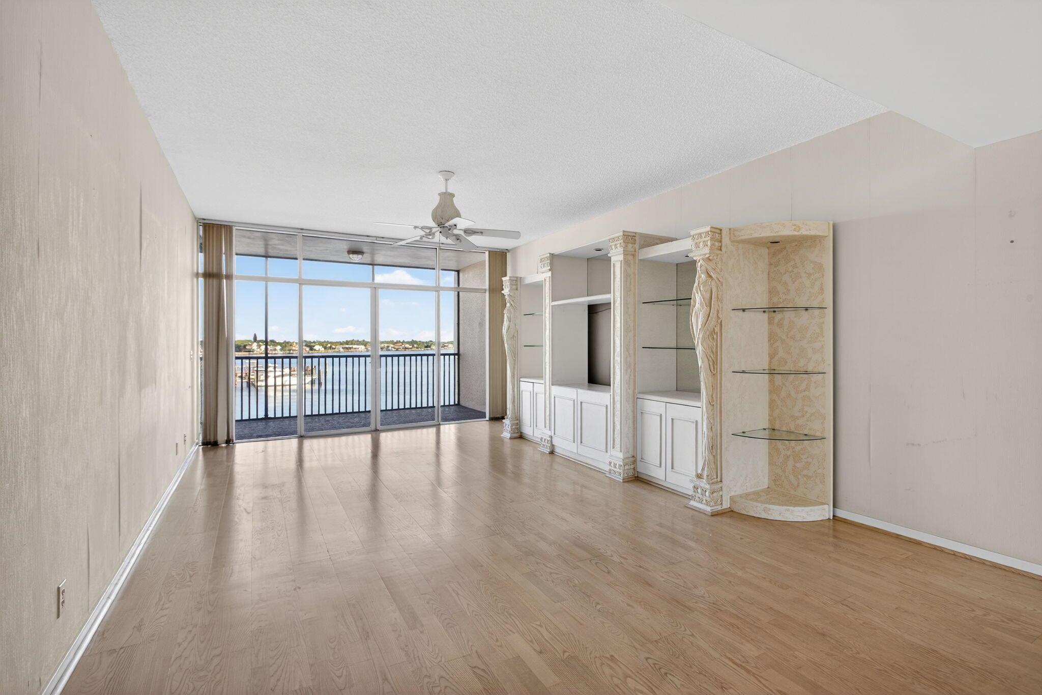 MARINA AT TWELVE OAKS CON - Residential