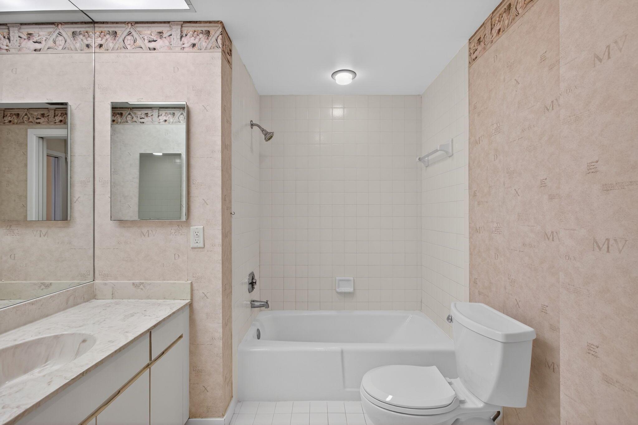 MARINA AT TWELVE OAKS CON - Residential