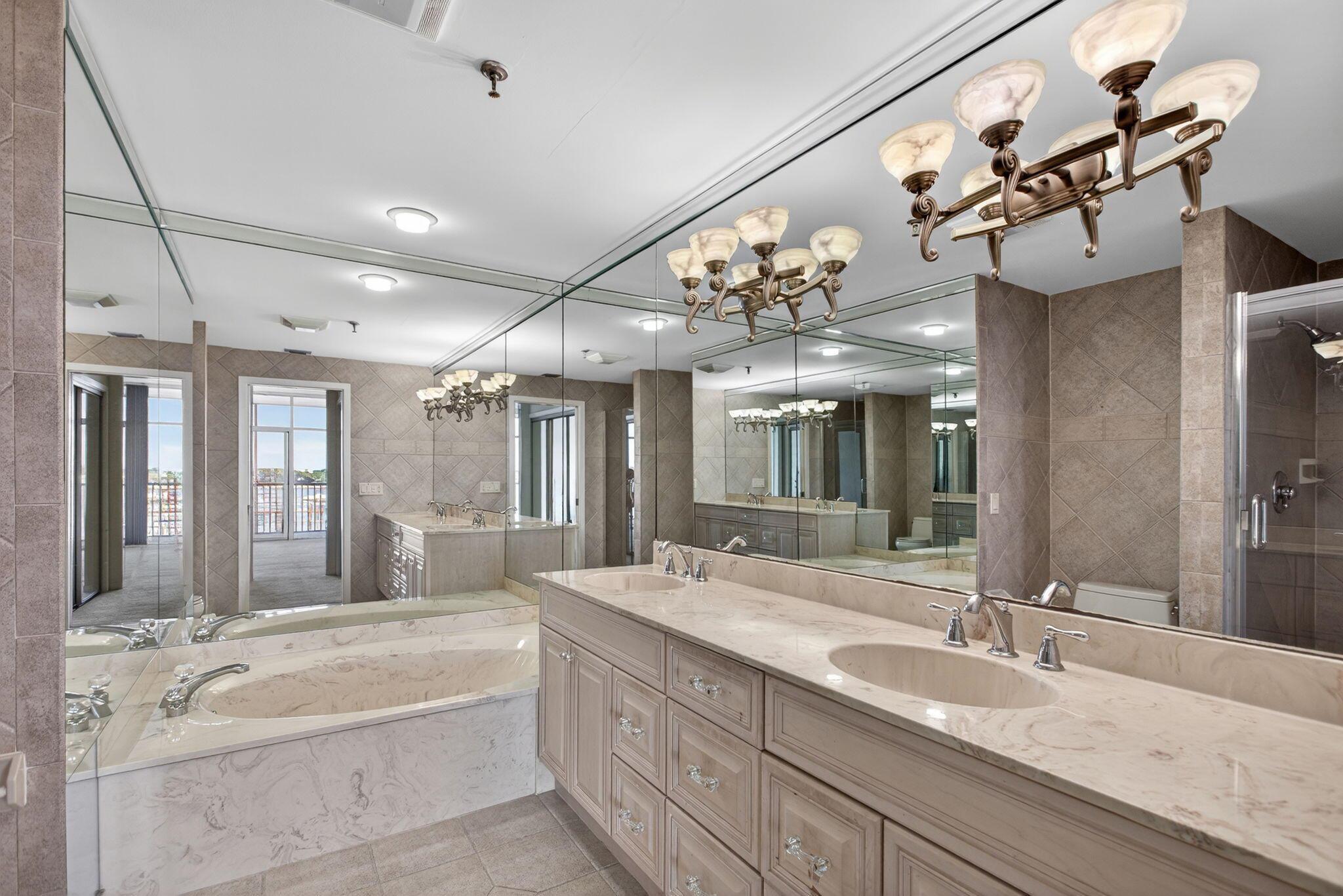 MARINA AT TWELVE OAKS CON - Residential