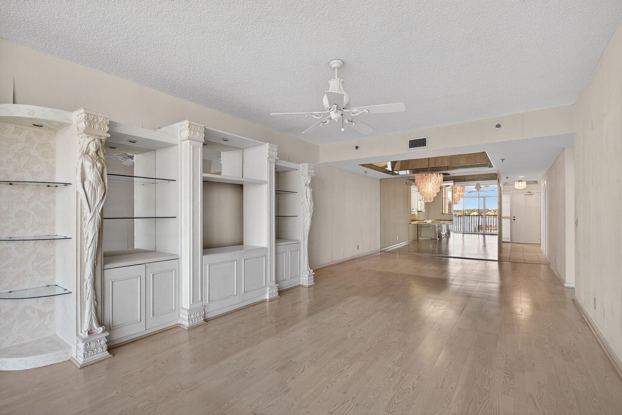 MARINA AT TWELVE OAKS CON - Residential