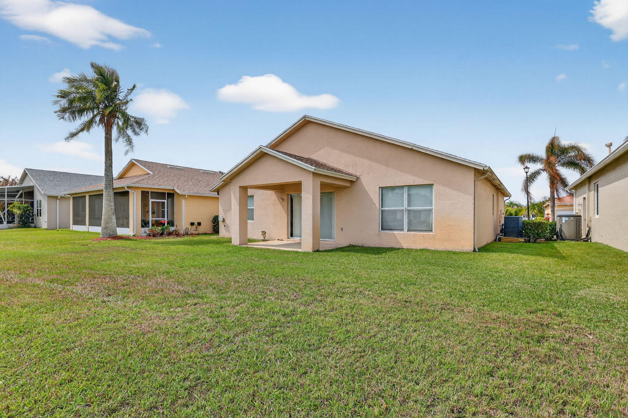 LAKE FOREST - Residential