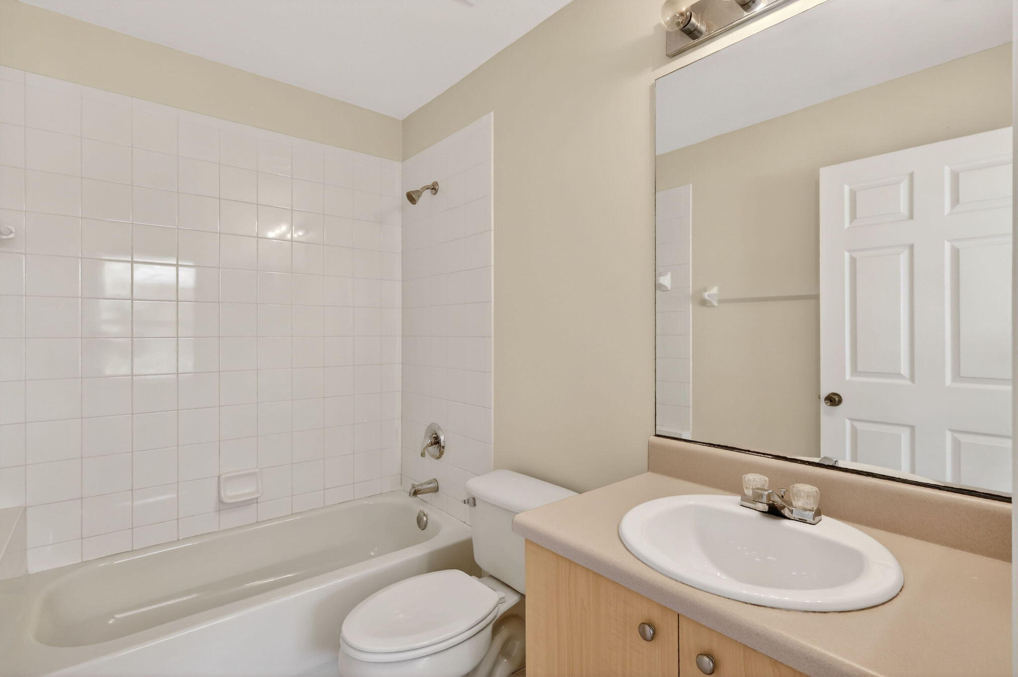 LAKE FOREST - Residential