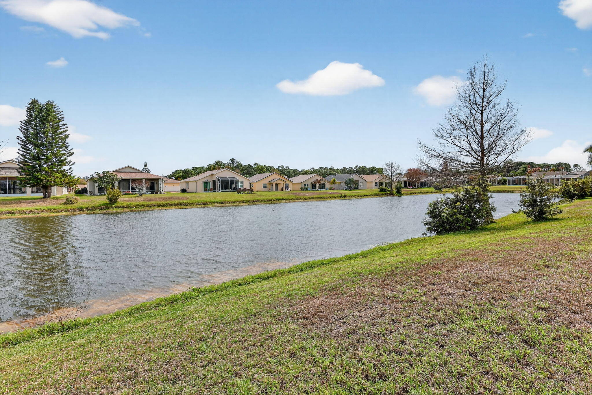 LAKE FOREST - Residential