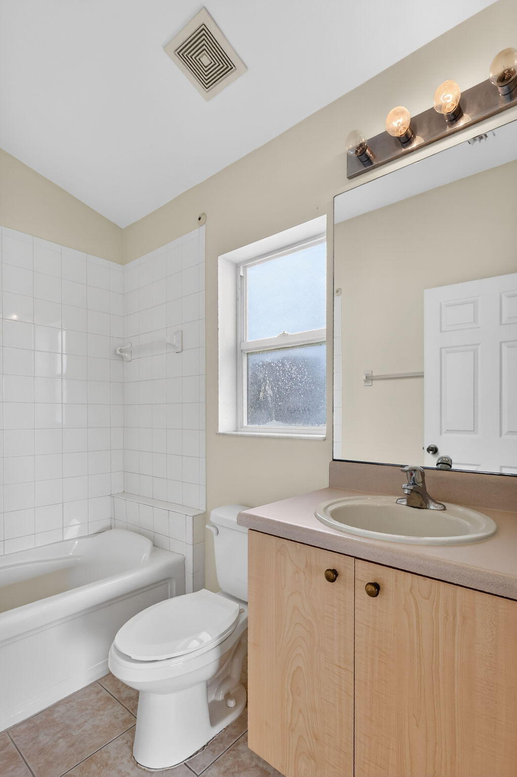 LAKE FOREST - Residential