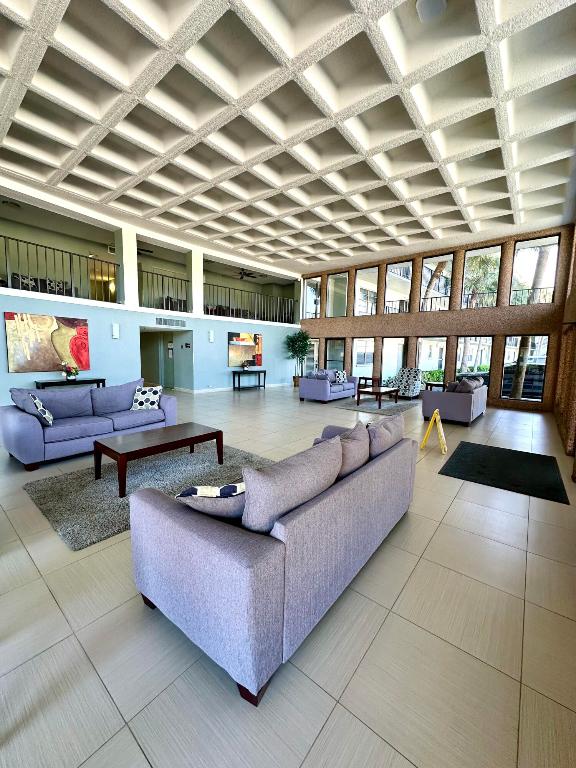 ISLE OF SANDALFOOT CONDO - Residential