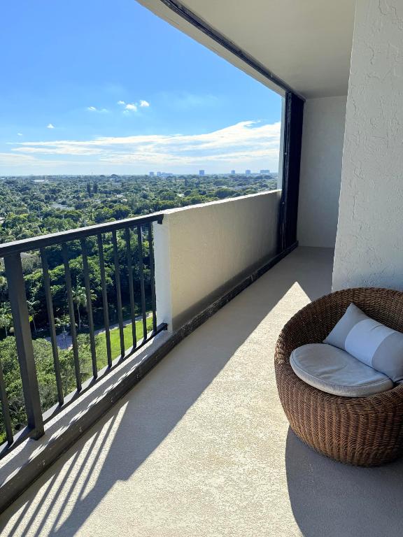 PLACIDO MAR CONDO - Residential