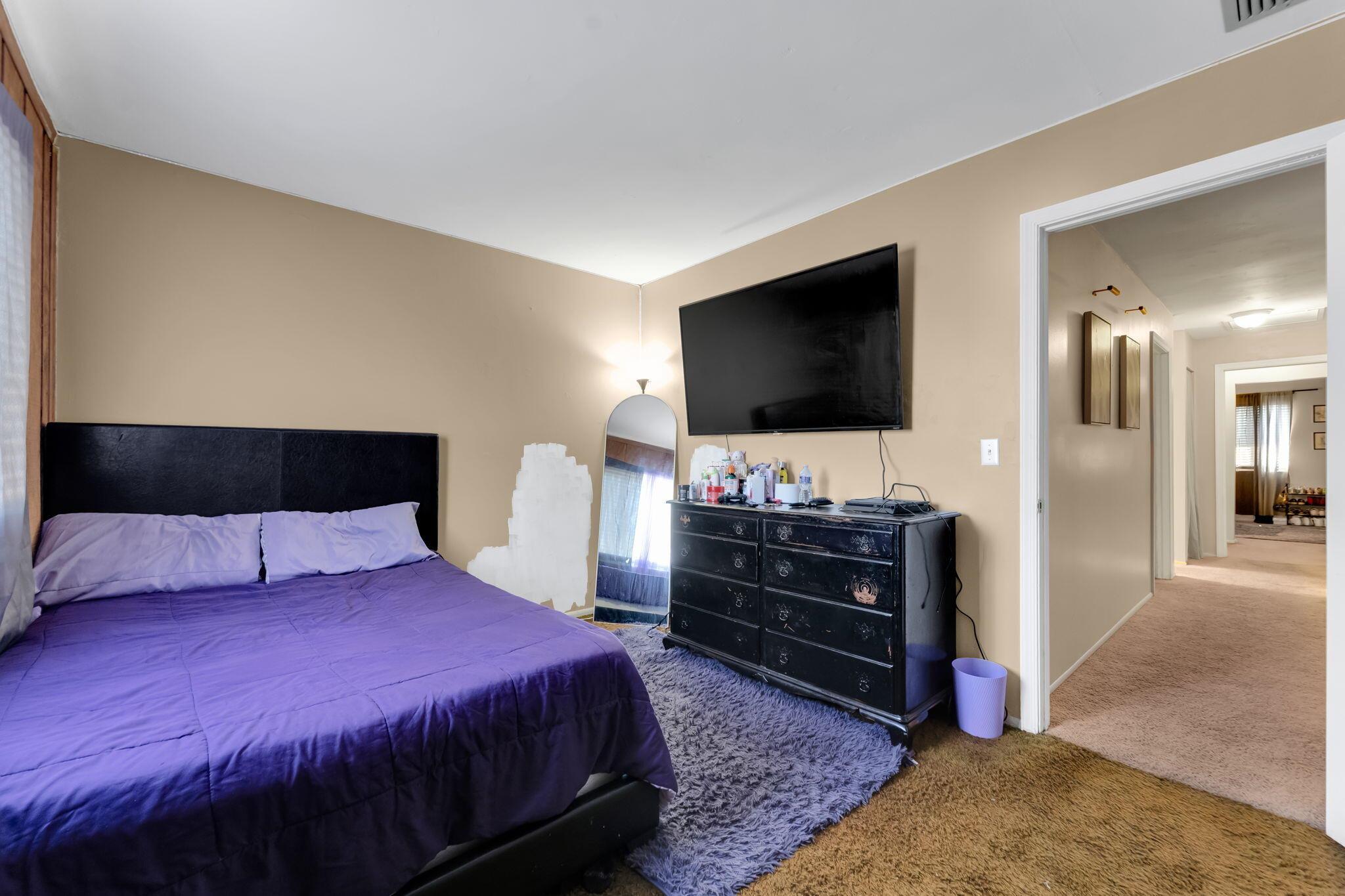 ROYAL VILLAGE TOWNHOUSES - Residential