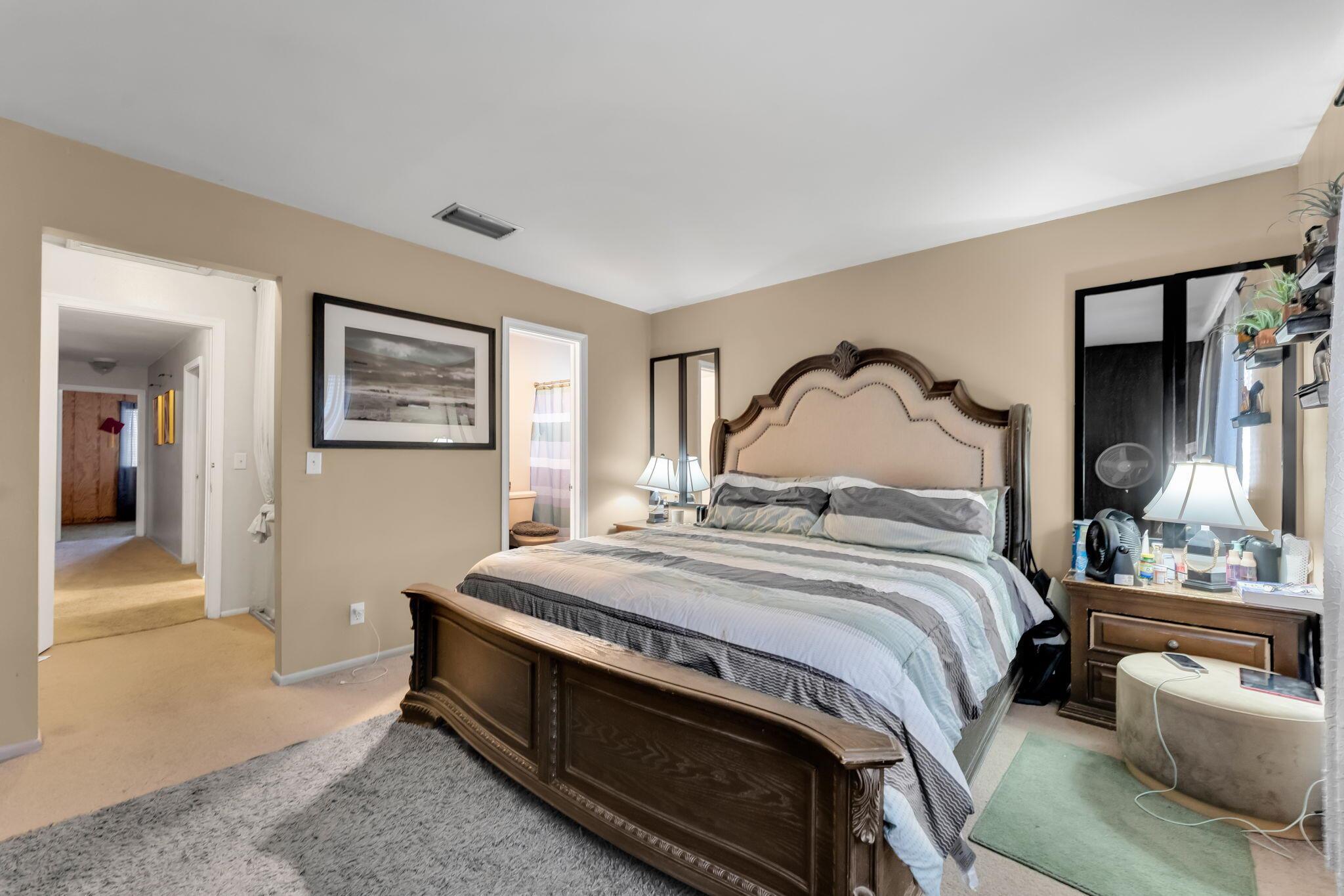 ROYAL VILLAGE TOWNHOUSES - Residential