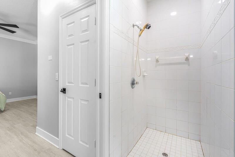 OAK CHASE SUBDIVISION PHASE II - Residential