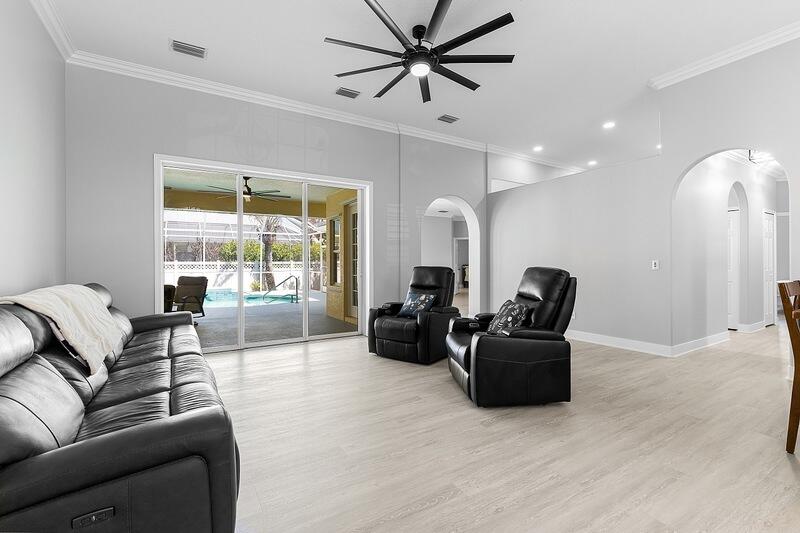 OAK CHASE SUBDIVISION PHASE II - Residential