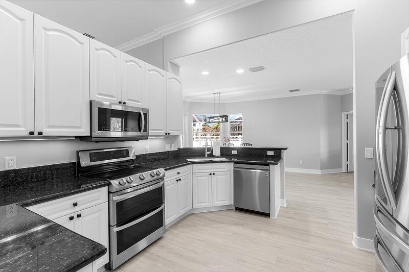 OAK CHASE SUBDIVISION PHASE II - Residential