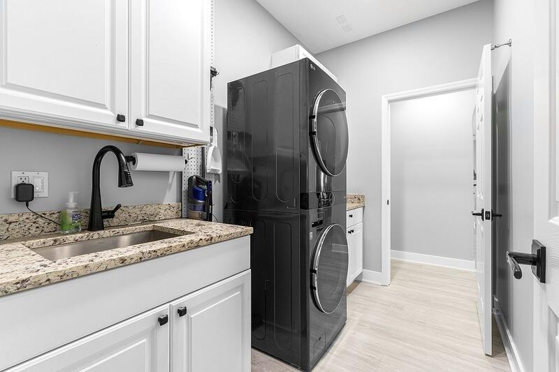 OAK CHASE SUBDIVISION PHASE II - Residential