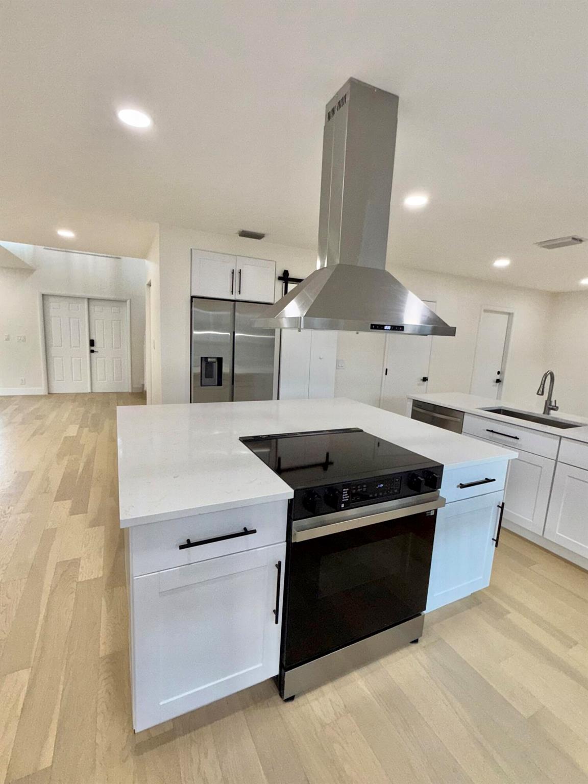 BOCA CHASE TR 4 - Residential