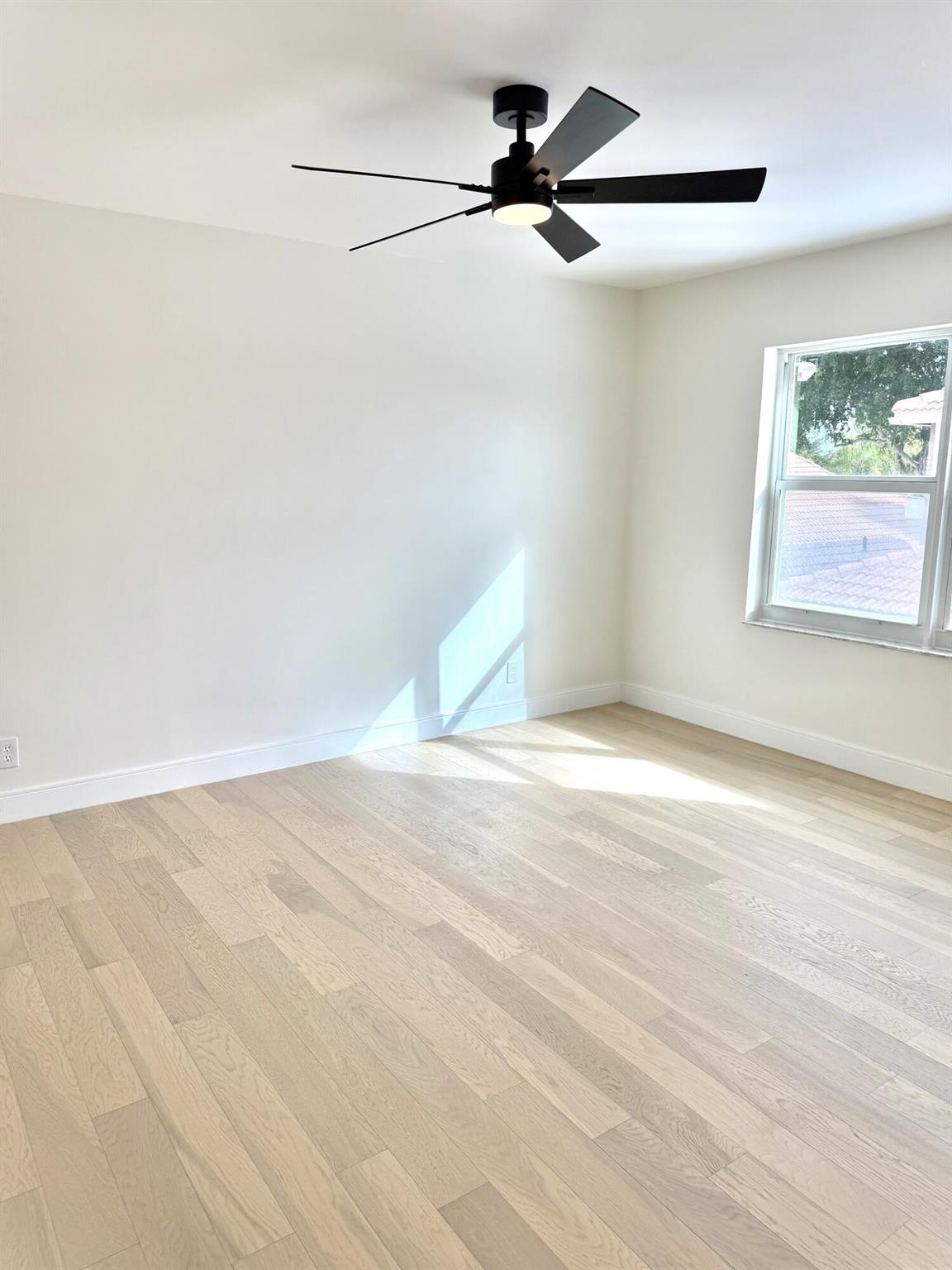 BOCA CHASE TR 4 - Residential