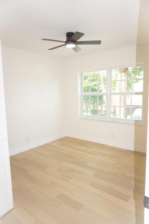 BOCA CHASE TR 4 - Residential