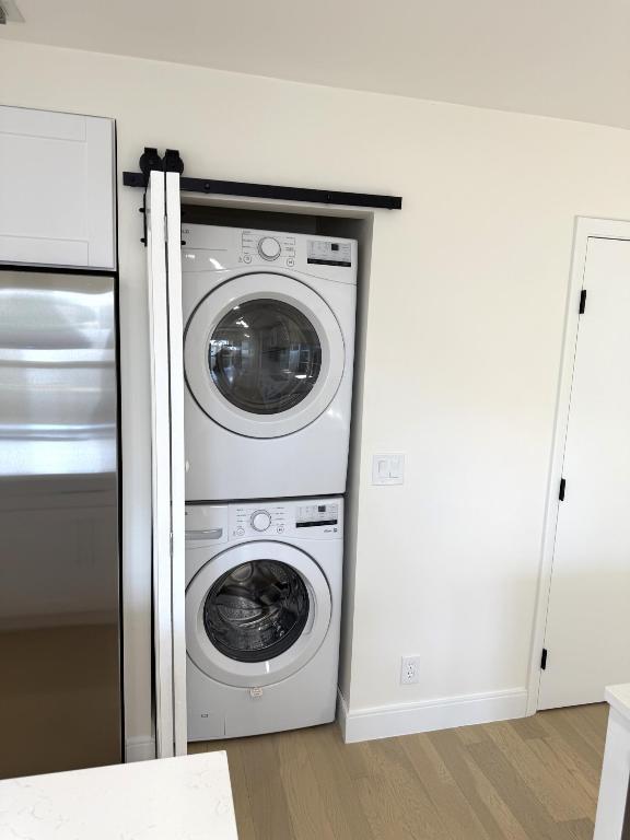 BOCA CHASE TR 4 - Residential