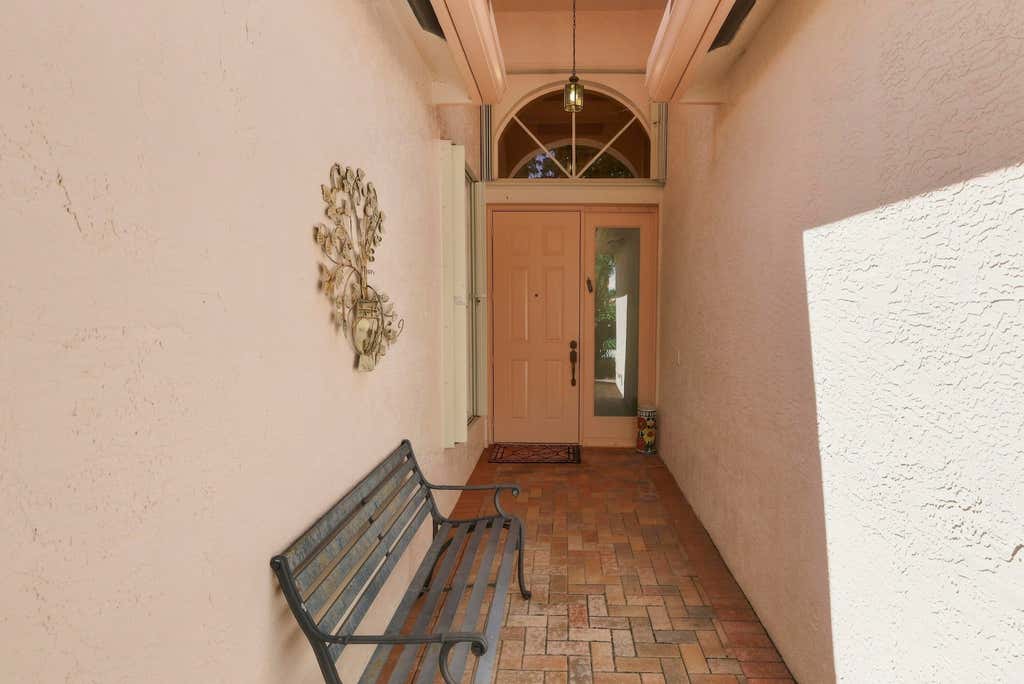 Photo of 7199 Imperial Beach Circle, Delray Beach, FL 33446 (MLS # B26064201)