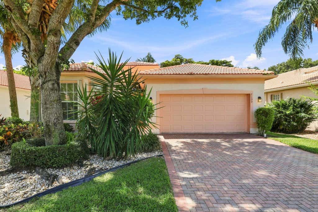 Photo of 7199 Imperial Beach Circle, Delray Beach, FL 33446 (MLS # B26064201)