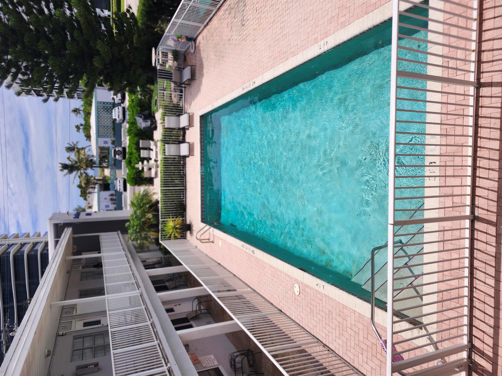 819 N Ocean Blvd Boulevard 1-20