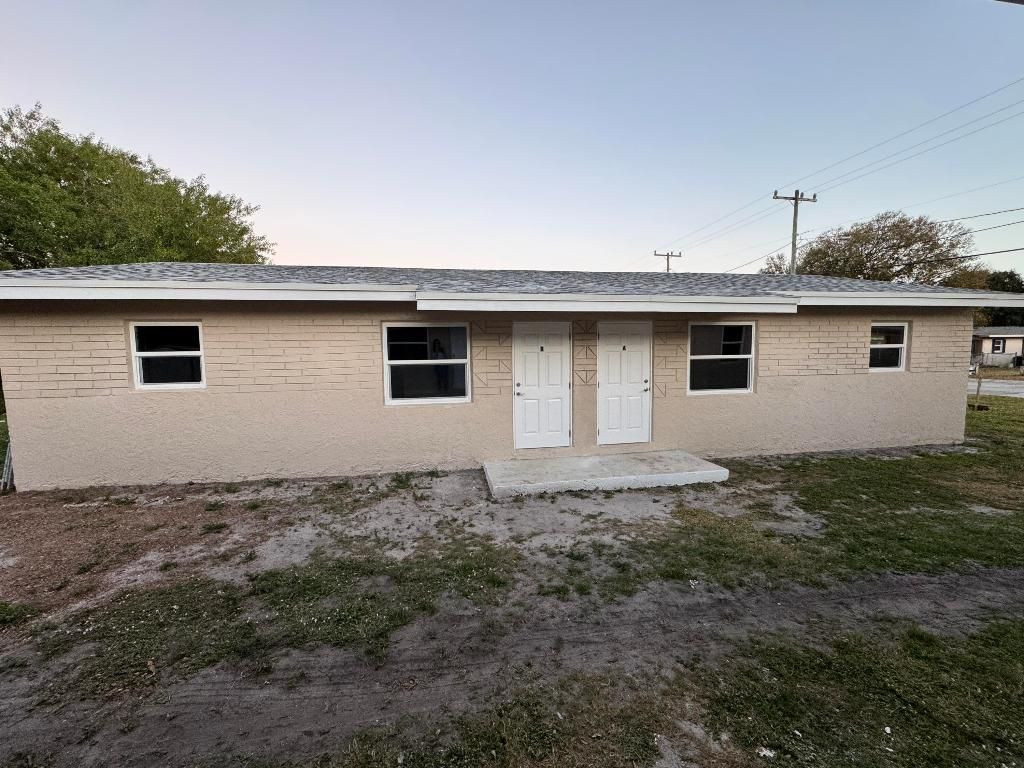 Photo of 1414 Avenue I #A, Fort Pierce, FL 34950 (MLS # R11152735)