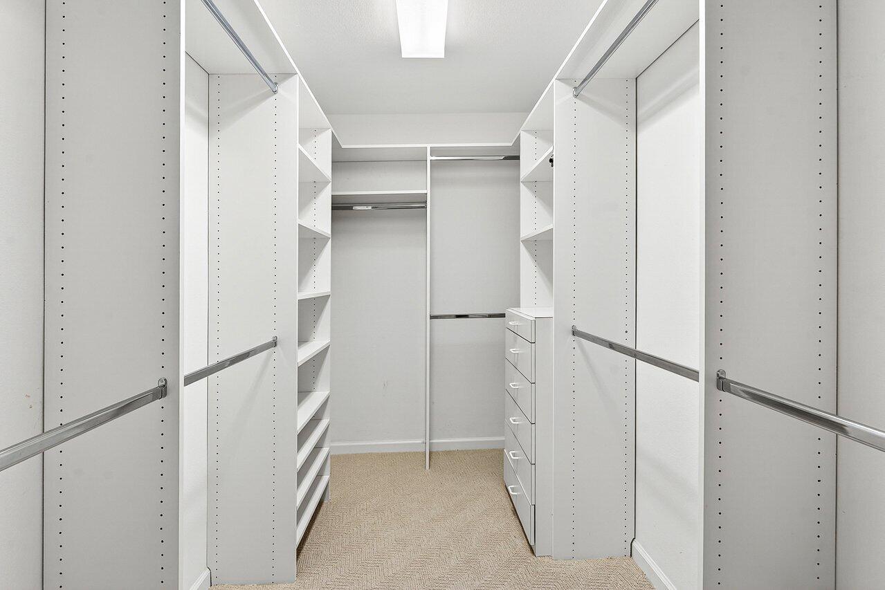 SUNSET BAY - Residential