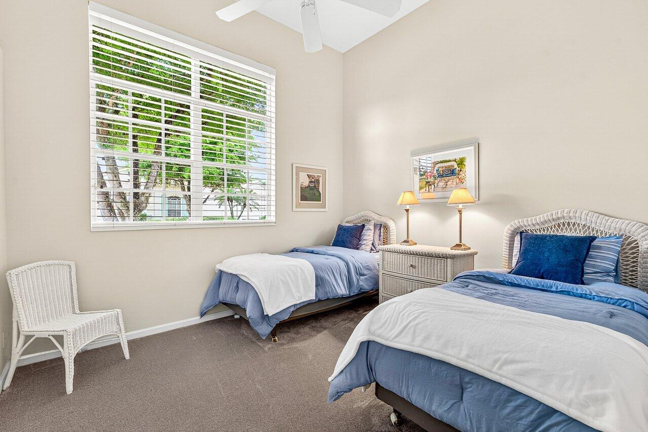 SUNSET BAY - Residential