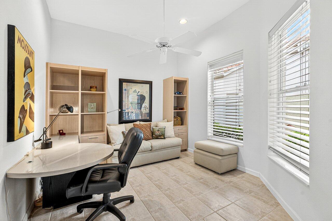 SUNSET BAY - Residential