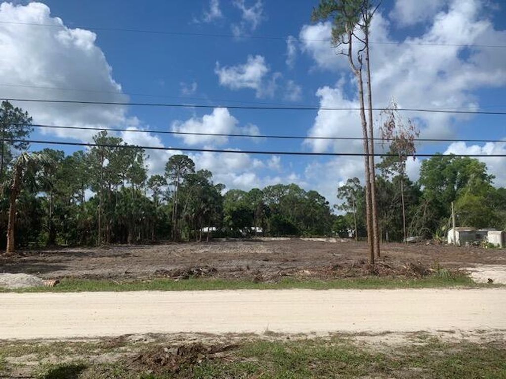 Photo of Xx126th Ter, N, Jupiter, FL 33478 (MLS # R11102762)