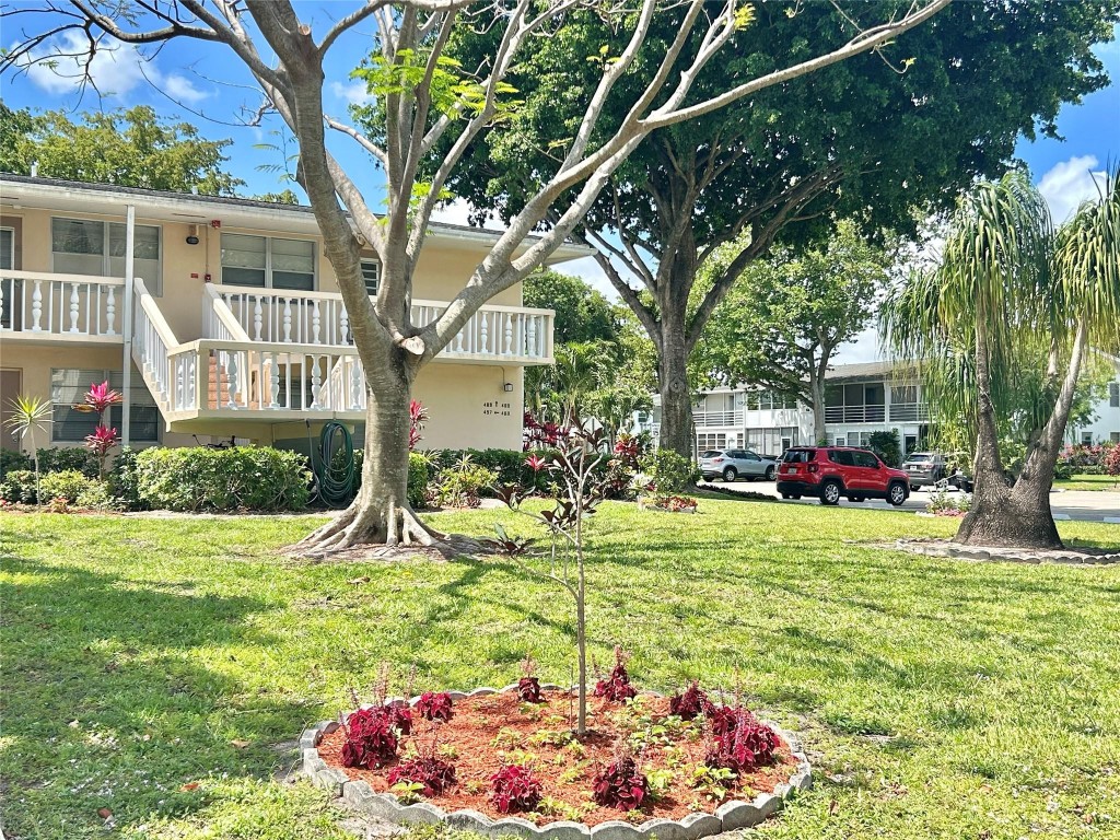 CENTURY VILLAGE EAST - Residential