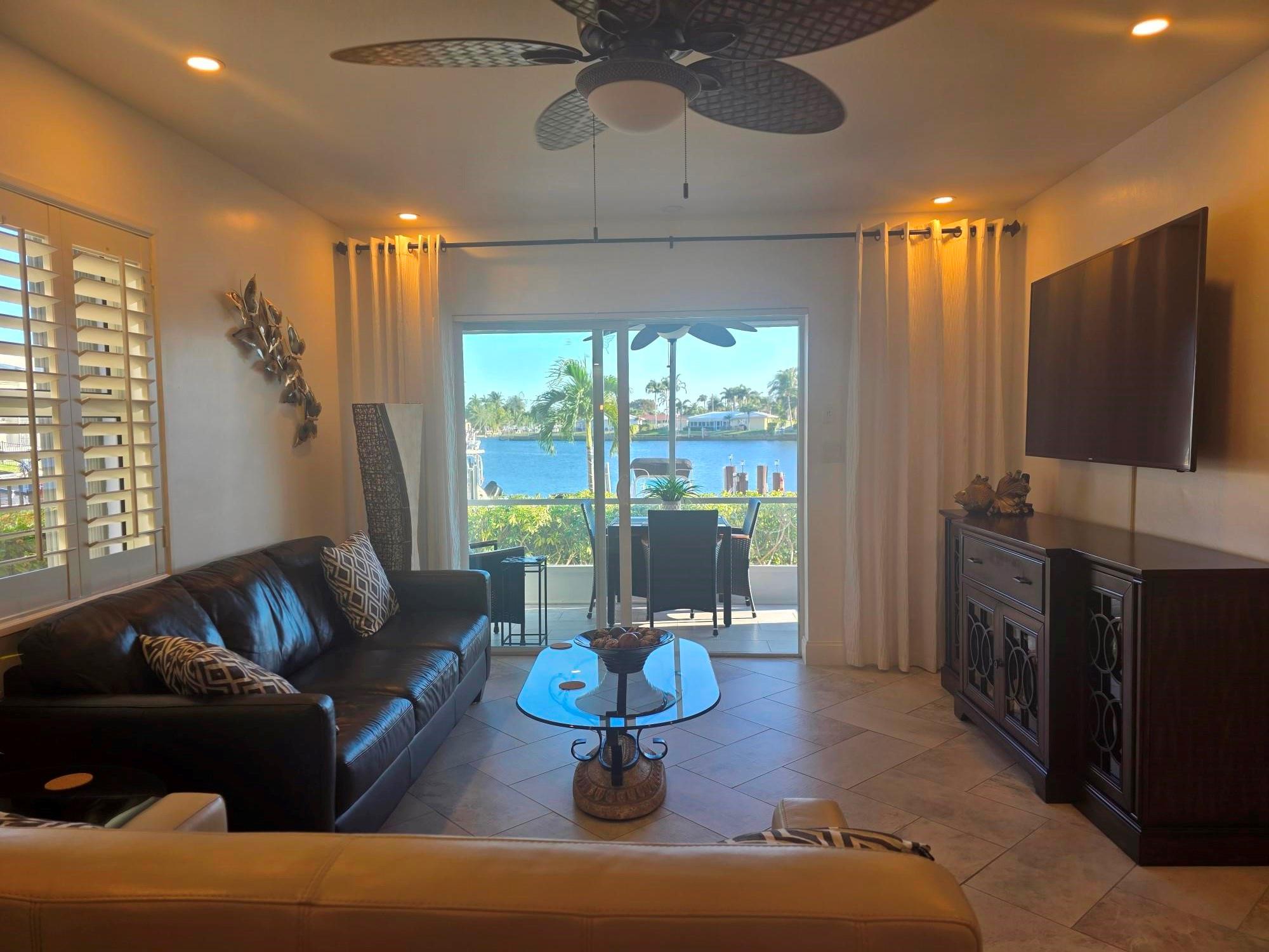 650 Pine Dr 1