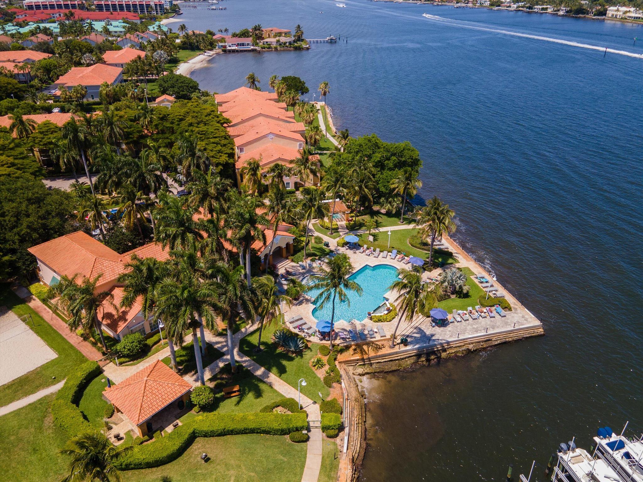 Located along the Intracoastal Waterway, this 2-bedroom, 1-bathroom condo offers an ideal seasonal escape with its prime location, well appointed finishings, fabulous views and great amenities. Upon entering the condo, guests are welcomed into a tastefully decorated living space that maximizes natural light, creating an airy and pleasant atmosphere. The primary bedroom features a king size bed and the 2nd bedroom features two twins that can be converted to a king upon request. Price per month depends on length of term.Residents enjoy access to all amenities within the condo complex. Including a clubhouse, 2 resort style pools, hot tub, gym, tennis and pickleball courts, volleyball court, dog park, fishing area, bbq gazebo area and incredible intracoastal views!!