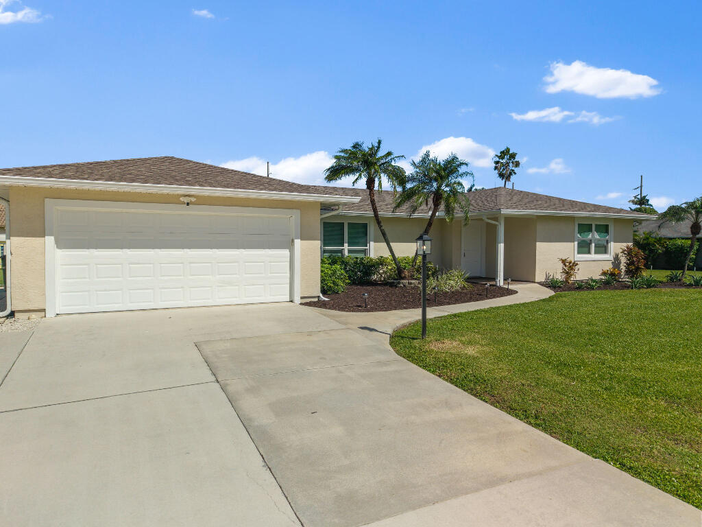 2349 SE DELANO Road