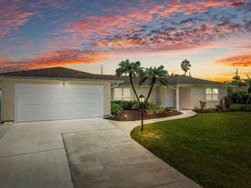 2349 SE DELANO Road Port St Lucie FL 34952