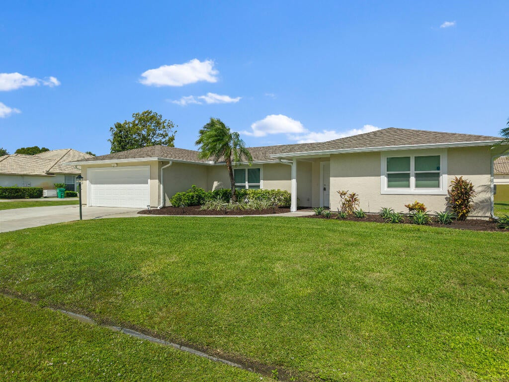 2349 SE DELANO Road