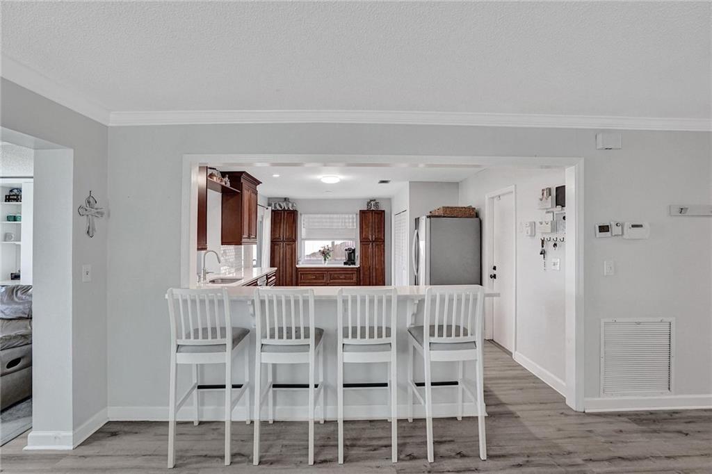 NORTHWOOD - Residential