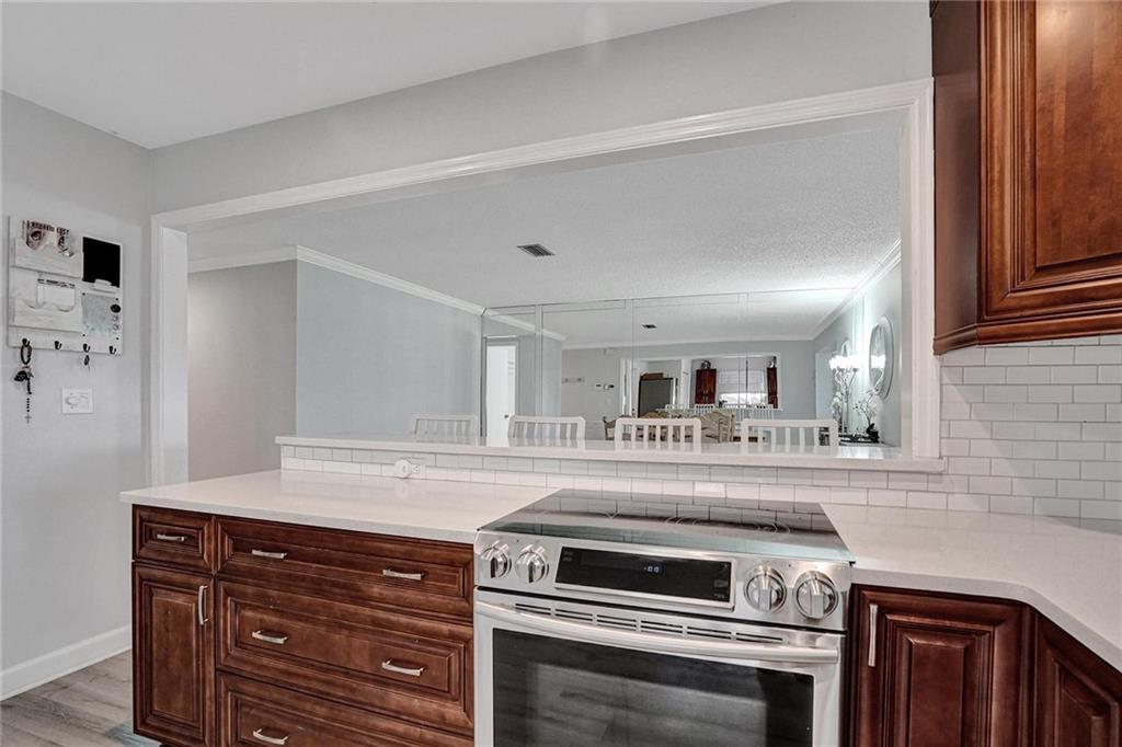 NORTHWOOD - Residential