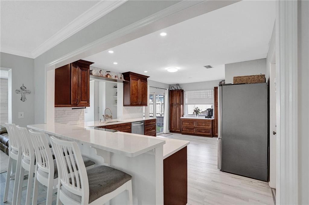 NORTHWOOD - Residential