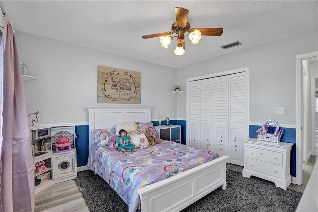 NORTHWOOD - Residential