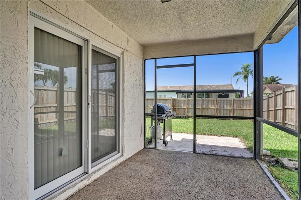 NORTHWOOD - Residential