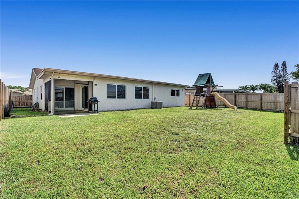 NORTHWOOD - Residential