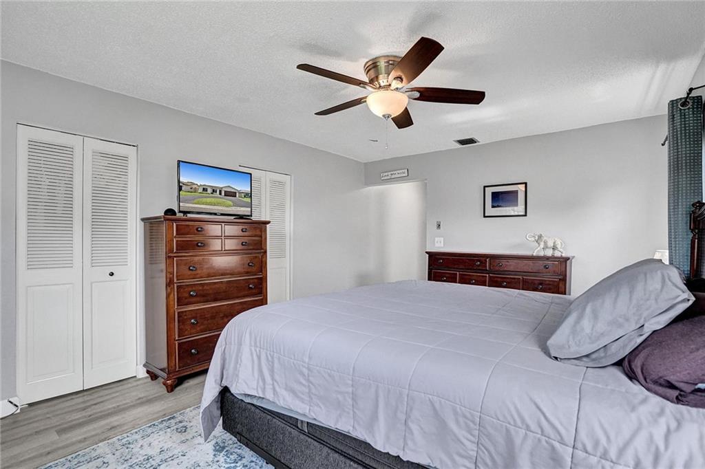 NORTHWOOD - Residential