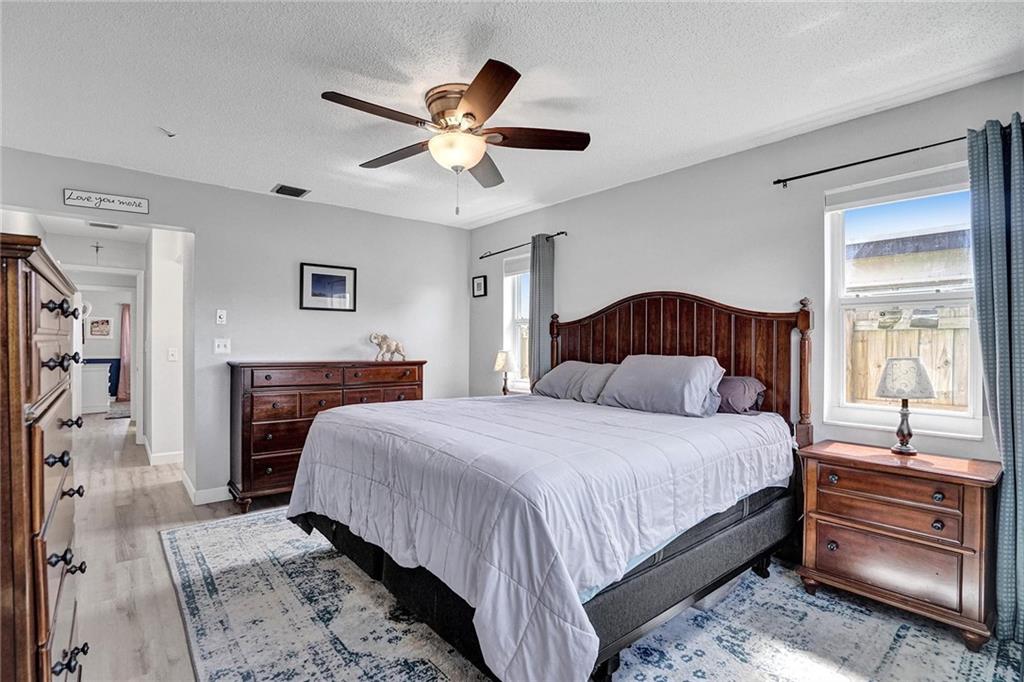 NORTHWOOD - Residential