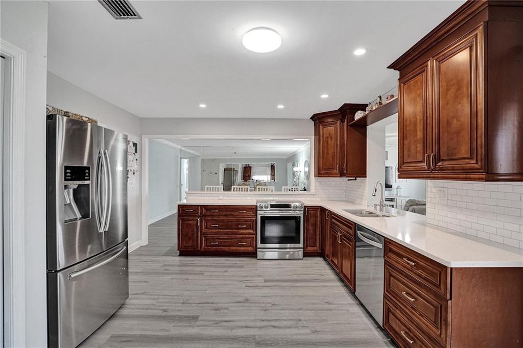 NORTHWOOD - Residential