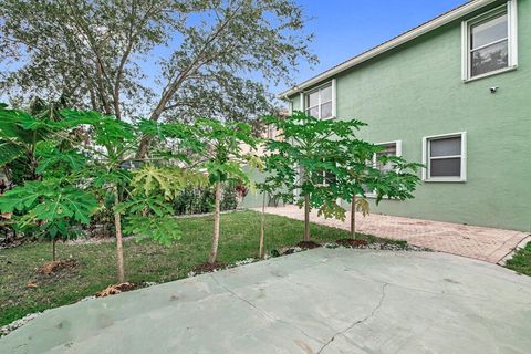 A home in Royal Palm Beach