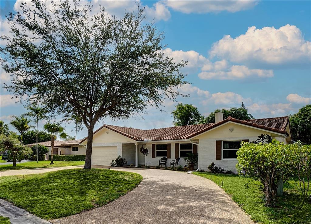 Coral Springs Lakes - Residential