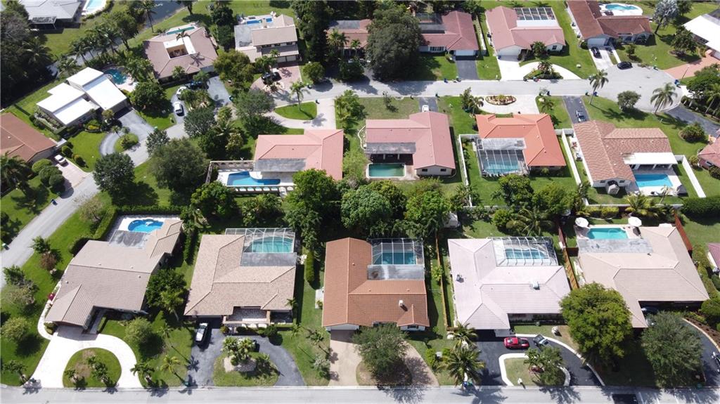 Coral Springs Lakes - Residential