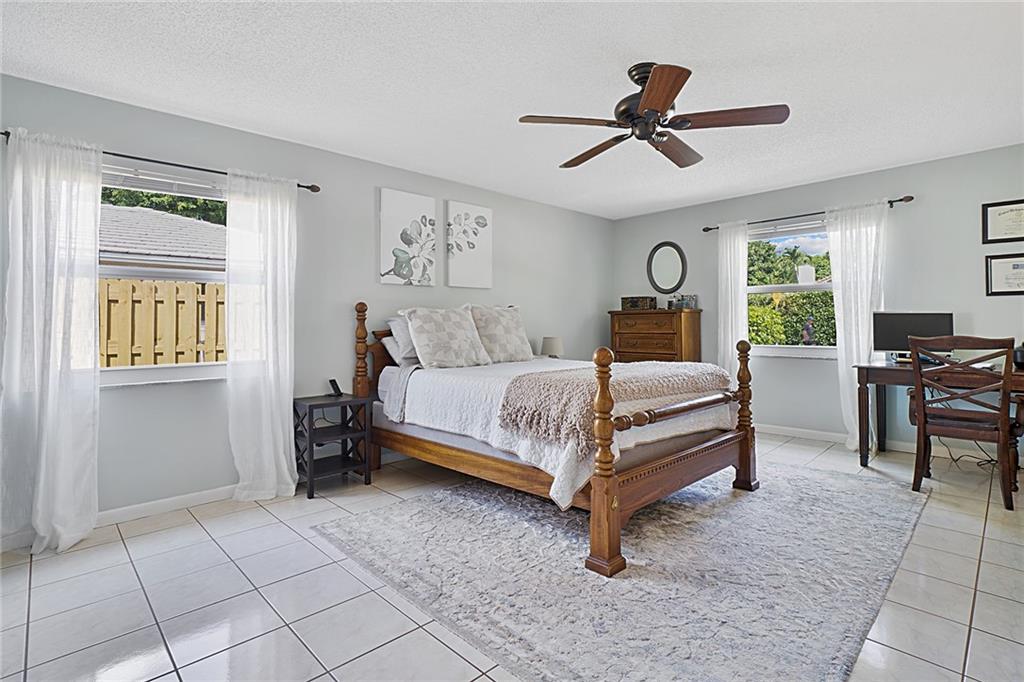 Coral Springs Lakes - Residential