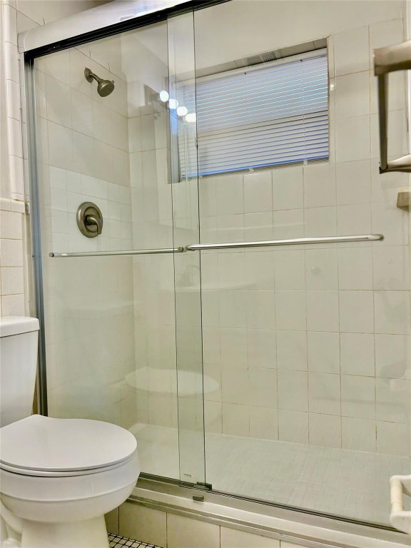 1095 SE 22nd Avenue 8