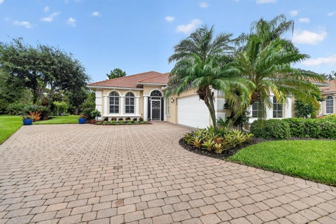 Photo of 4577 NW Red Bay Circle, Jensen Beach, FL 34957 (MLS # B26046367)